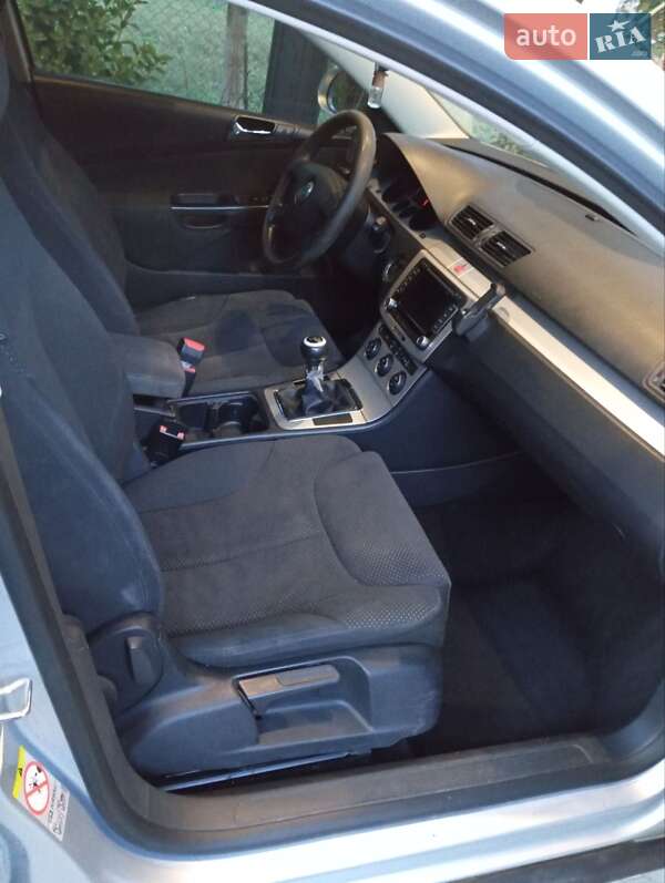 Універсал Volkswagen Passat 2007 в Виноградові