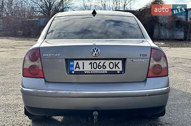 Седан Volkswagen Passat 2002 в Белой Церкви