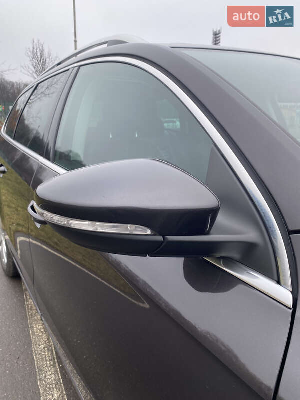 Универсал Volkswagen Passat 2011 в Ивано-Франковске фото 16 Универсал Volkswagen Passat 2011 в Ивано-Франковске