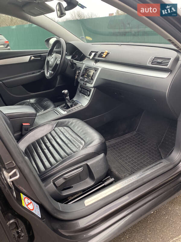 Универсал Volkswagen Passat 2011 в Ивано-Франковске фото 30 Универсал Volkswagen Passat 2011 в Ивано-Франковске
