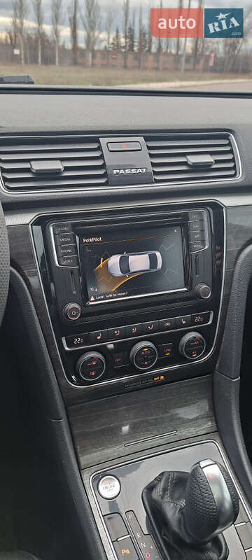 Седан Volkswagen Passat 2018 в Кривому Розі