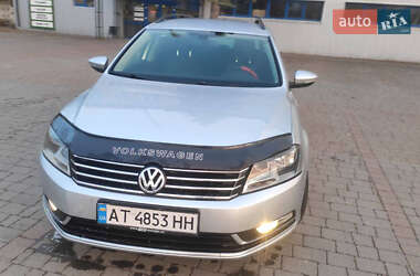 Універсал Volkswagen Passat 2013 в Івано-Франківську