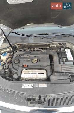 Универсал Volkswagen Passat 2009 в 