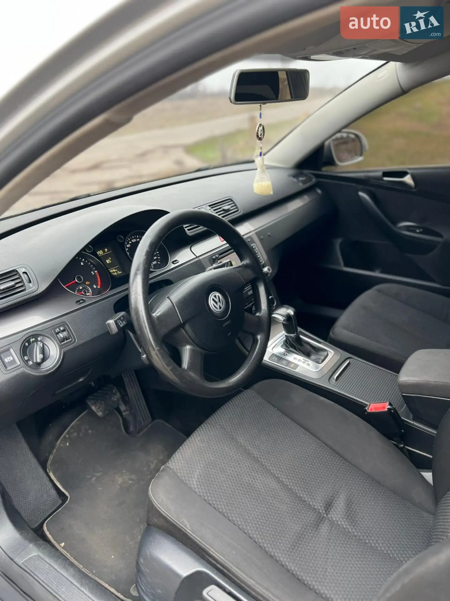 2010 Volkswagen Passat - мініатюра 8