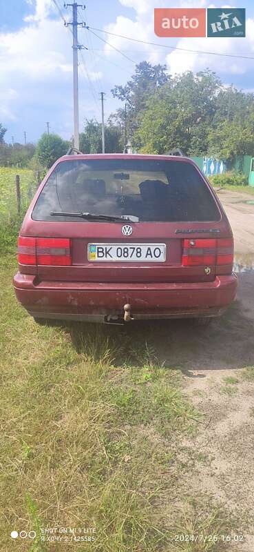 Универсал Volkswagen Passat 1996 в Ровно