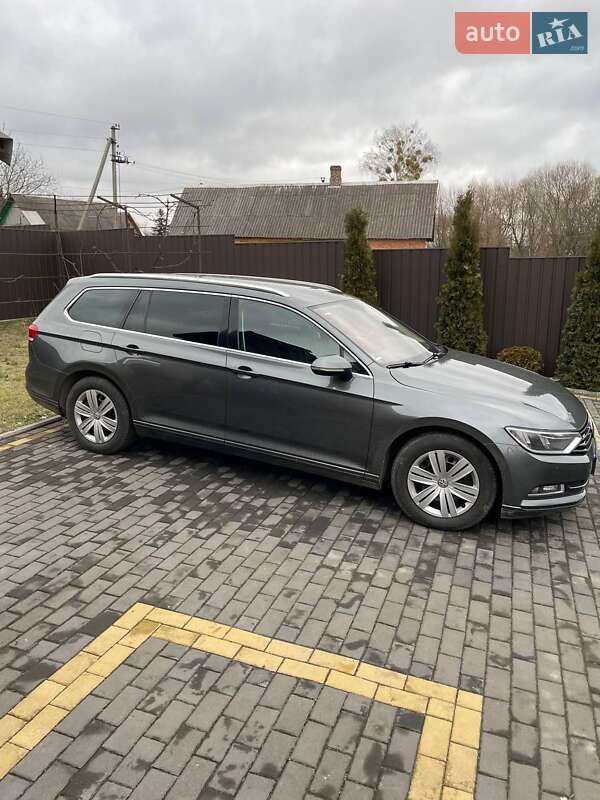 Універсал Volkswagen Passat 2016 в Луцьку