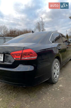 Седан Volkswagen Passat 2012 в 