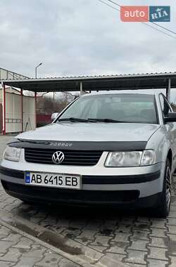 Седан Volkswagen Passat 2000 в Одесі