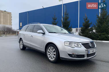 Универсал Volkswagen Passat 2005 в Богуславе