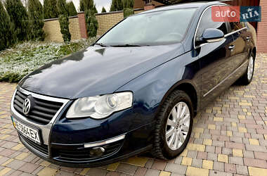 Седан Volkswagen Passat 2008 в Дніпрі