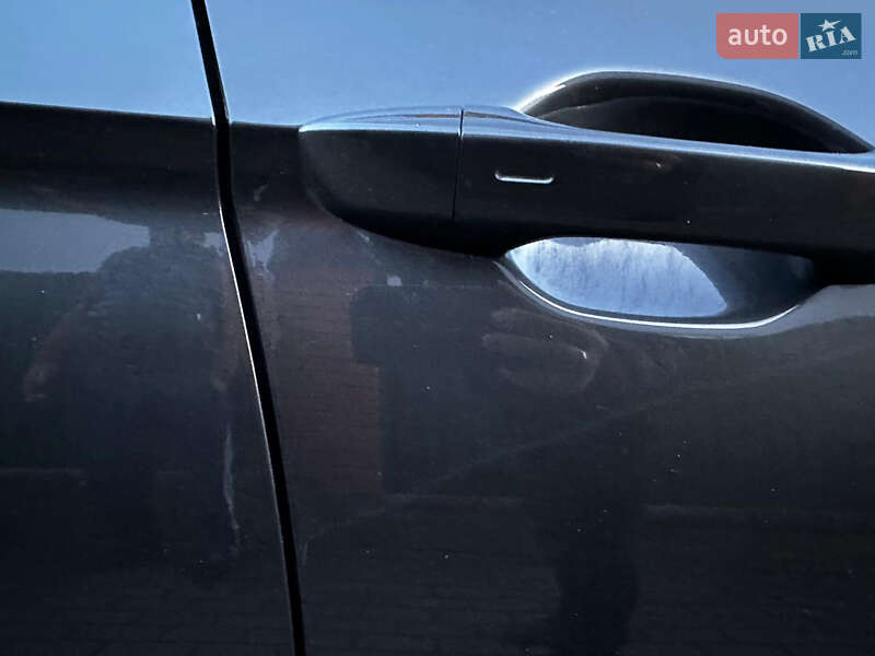 Седан Volkswagen Passat 2018 в Львове