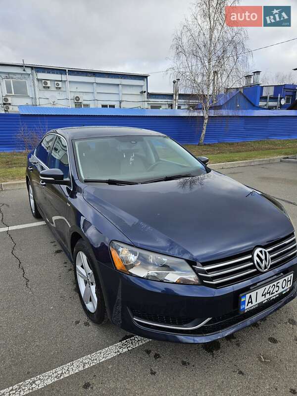 Седан Volkswagen Passat 2013 в Борисполе