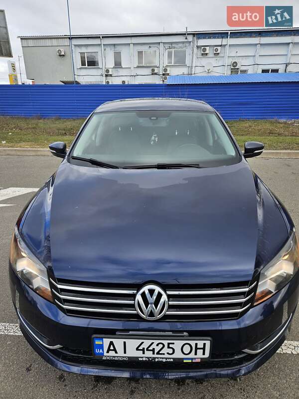 Седан Volkswagen Passat 2013 в Борисполе