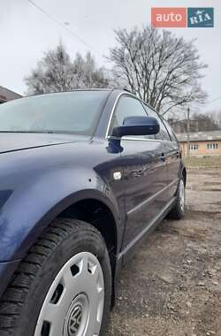 Универсал Volkswagen Passat 2002 в 