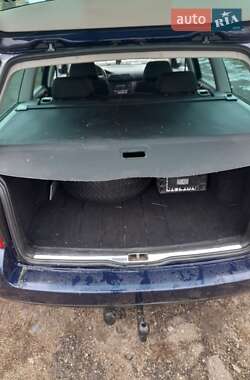 Универсал Volkswagen Passat 2002 в 