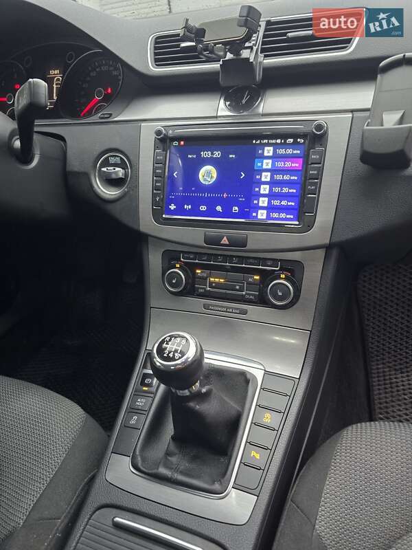 Универсал Volkswagen Passat 2011 в Черновцах фото 9 Универсал Volkswagen Passat 2011 в Черновцах