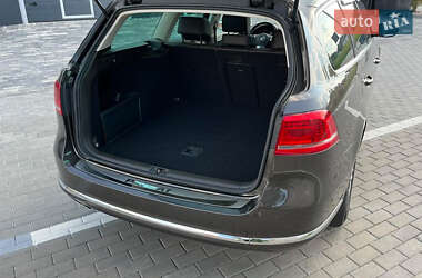 Универсал Volkswagen Passat 2011 в 