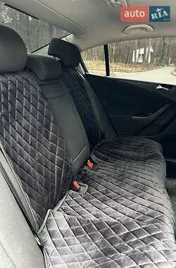 Седан Volkswagen Passat 2007 в 