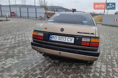 Седан Volkswagen Passat 1988 в 