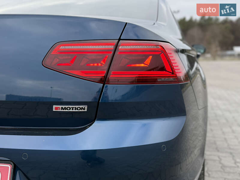 Седан Volkswagen Passat 2020 в Рава-Русской