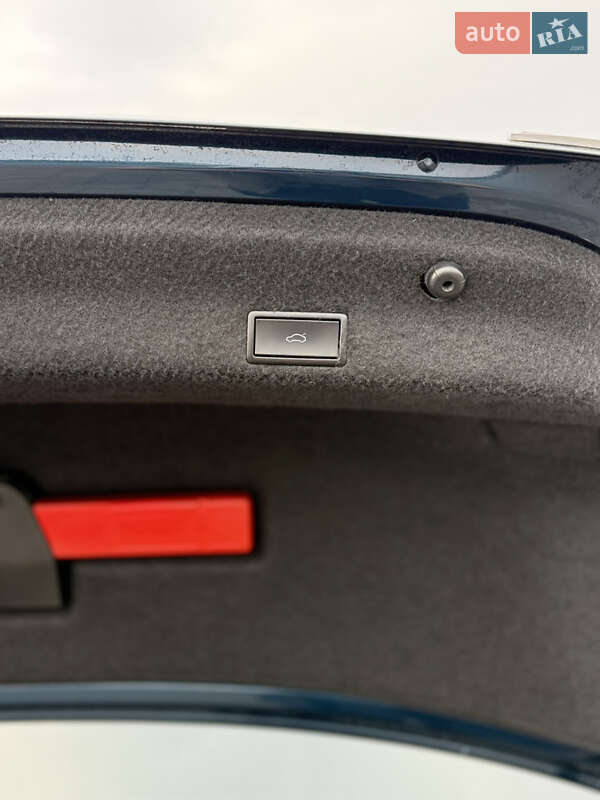 Седан Volkswagen Passat 2020 в Рава-Русской