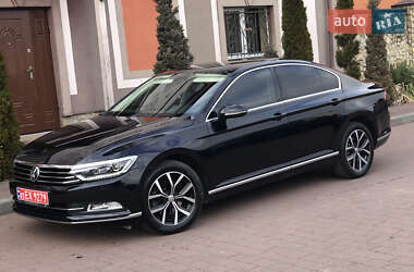 Седан Volkswagen Passat 2018 в Стрию