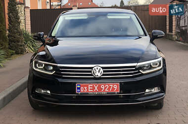 Седан Volkswagen Passat 2018 в Стрию