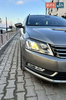 Универсал Volkswagen Passat 2014 в 