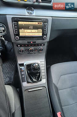 Универсал Volkswagen Passat 2014 в 