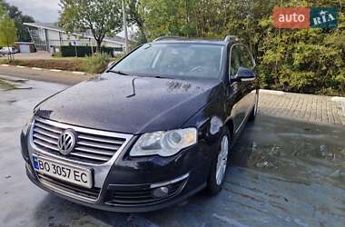 Універсал Volkswagen Passat 2009 в Тернополі