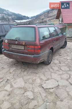 Универсал Volkswagen Passat 1996 в 