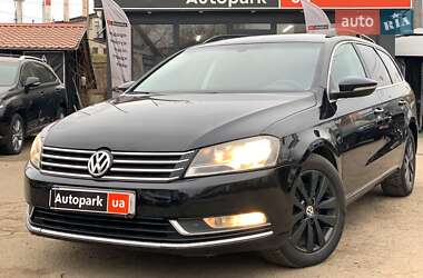 Універсал Volkswagen Passat 2013 в Вінниці