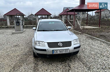 Універсал Volkswagen Passat 2000 в 