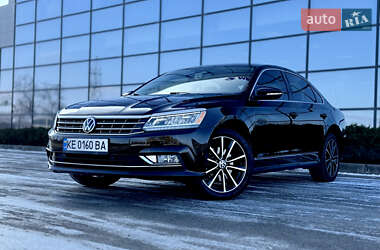 Седан Volkswagen Passat 2015 в Дніпрі