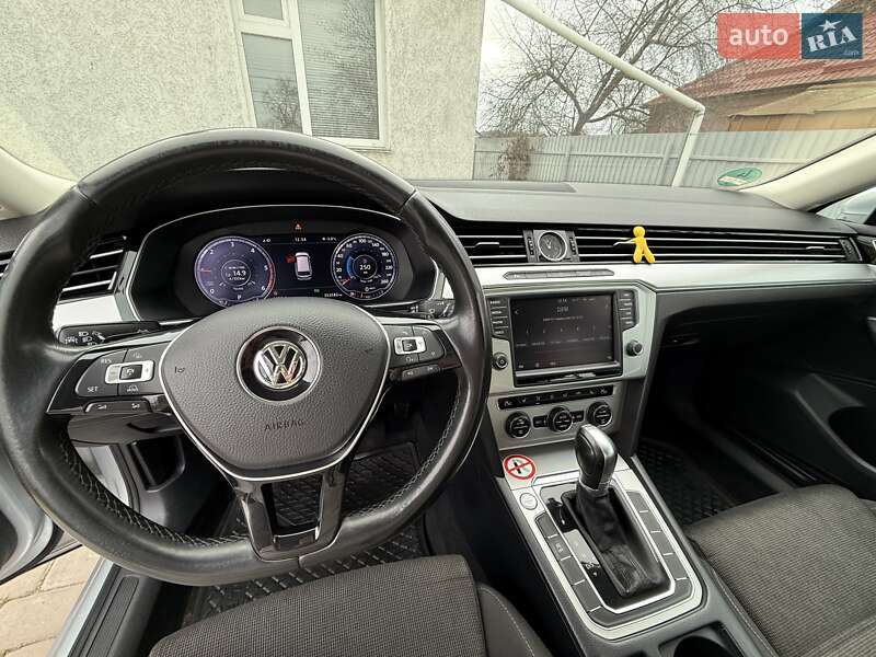 Универсал Volkswagen Passat 2015 в Виннице фото 18 Универсал Volkswagen Passat 2015 в Виннице