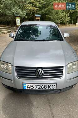 Седан Volkswagen Passat 2005 в Іллінцях