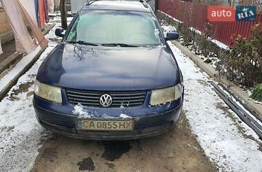 Универсал Volkswagen Passat 1998 в Шполе