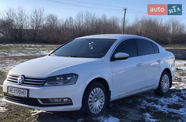 Седан Volkswagen Passat 2011 в Дніпрі