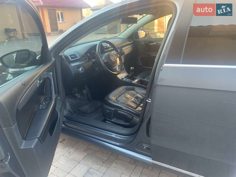 Універсал Volkswagen Passat 2014 в Березному