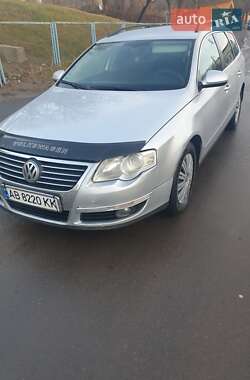 Універсал Volkswagen Passat 2005 в Луцьку