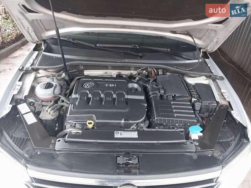 Универсал Volkswagen Passat 2016 в Кривом Роге