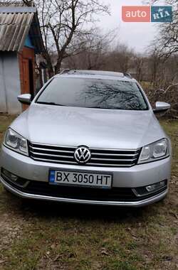 Универсал Volkswagen Passat 2013 в Кельменцах