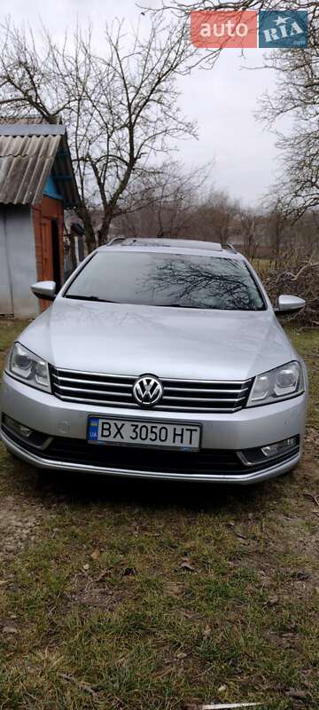 Универсал Volkswagen Passat 2013 в Кельменцах