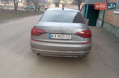 Седан Volkswagen Passat 2017 в Ватутіному