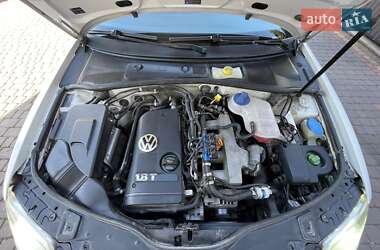 Седан Volkswagen Passat 2004 в 