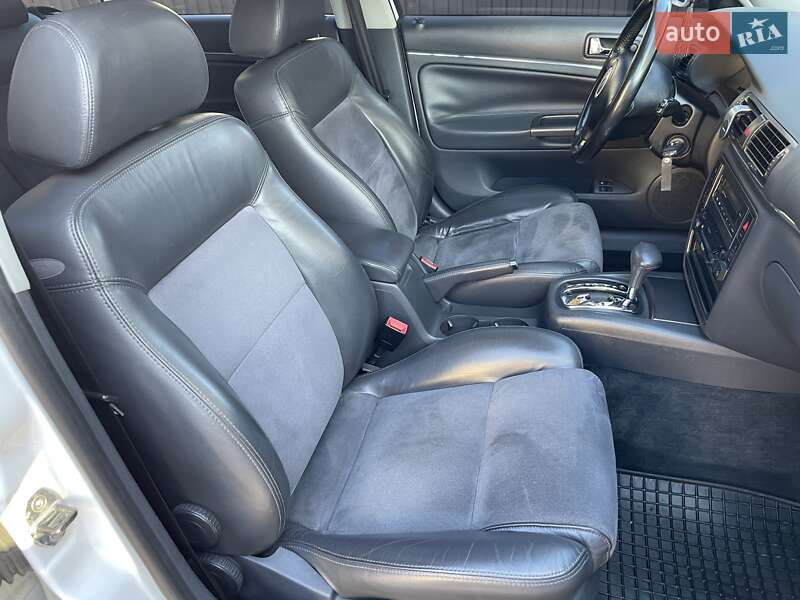 Седан Volkswagen Passat 2004 в Тернополе