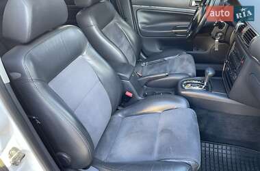 Седан Volkswagen Passat 2004 в 