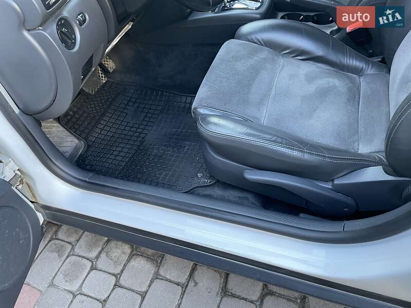 Седан Volkswagen Passat 2004 в Тернополе