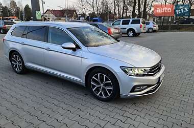 Универсал Volkswagen Passat 2019 в Львове