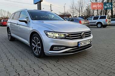 Универсал Volkswagen Passat 2019 в Львове